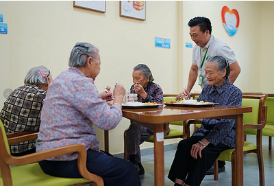 智慧养老看平湖 深圳平湖街道入选国家示范街道，勾勒未来养老新图景